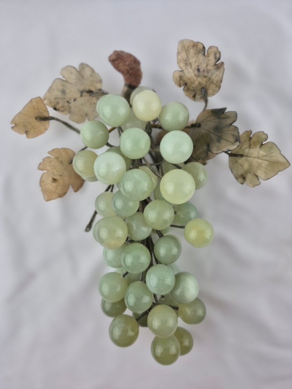 Vintage Carved Polished Jade Grape Cluster